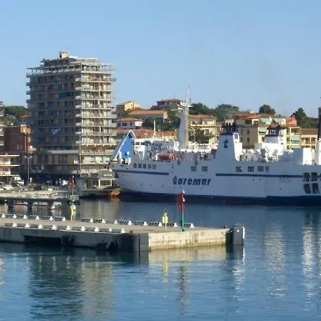 Pino Bilo Lägenhet Marina di Campo
