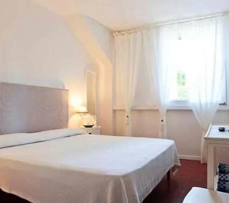 Pino Bilo Lägenhet Marina di Campo
